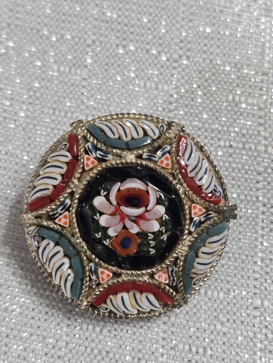 Vintage Jewelry - Vintage Floral Micro Mosaic Round Brooch